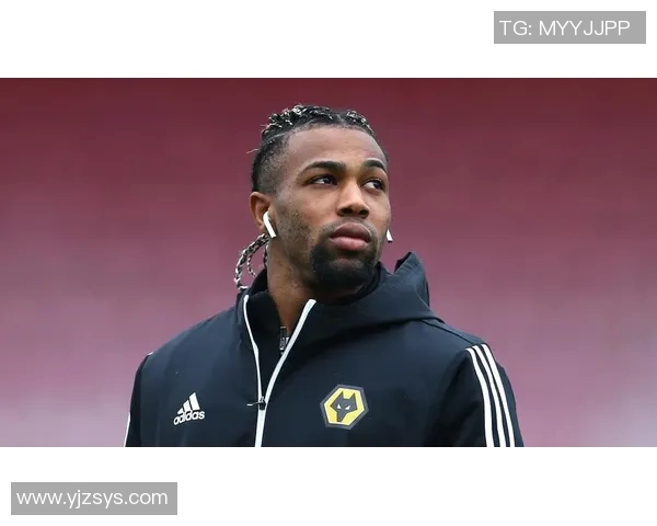 足球明星特劳雷：从青涩少年到全球瞩目的足球巨星之路