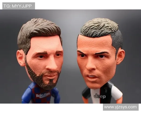 退役足球明星人偶的背后故事与传奇人生揭秘